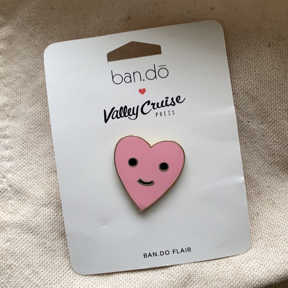 ❤️… Ban.do heart Pink Pin